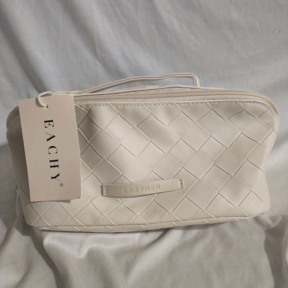 NWT Travel Makeup Bag Waterproof White Cosmetic Bags for Makeup